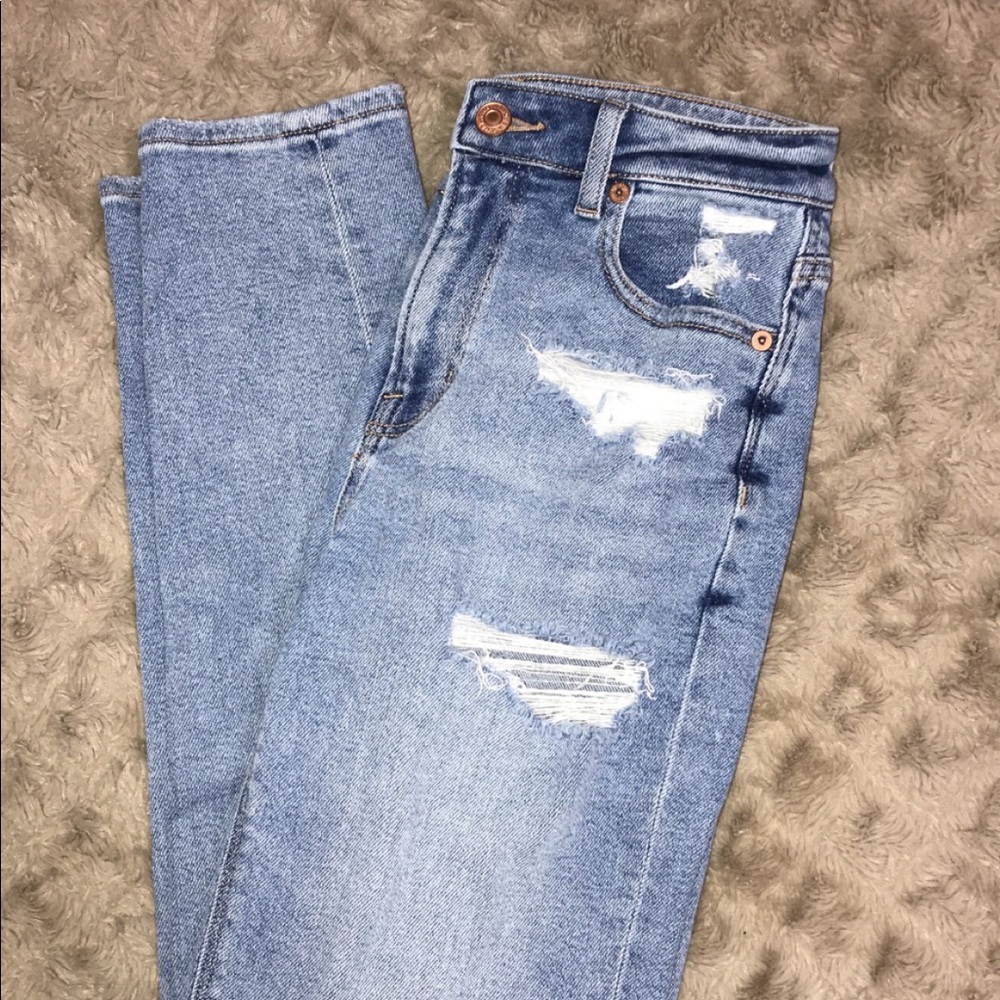 American Eagle Mom Jeans